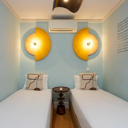 卡萨斯·拜萨 - 朱丽思和马德琳酒店 *