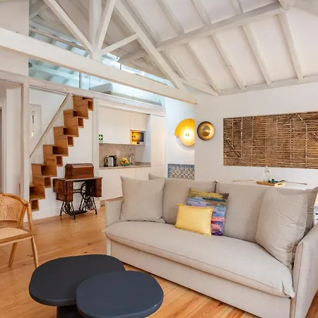 卡萨斯·拜萨 - 朱丽思和马德琳酒店 Lisboa