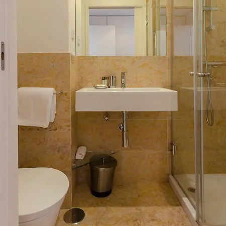 كاساس دا بايكسا - جول آند مادلين